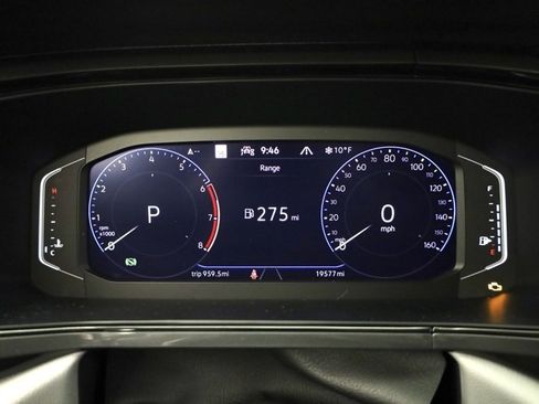 Certified 2024 Volkswagen Taos SEL image 15