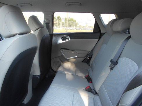 Used 2020 Kia Soul S image 15