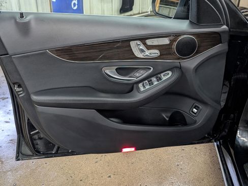 Used 2017 Mercedes-Benz C 300 4MATIC Sedan image 10