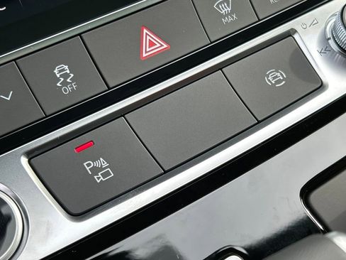 New 2026 Audi Q7 2.0T Premium image 42