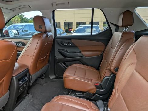 Used 2019 Chevrolet Traverse High Country AWD/4WD image 15