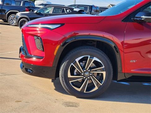 New 2026 Buick Enclave Sport Touring w/ Super Cruise Package image 8