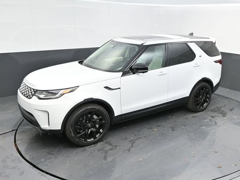 New 2025 Land Rover Discovery S AWD/4WD image 31