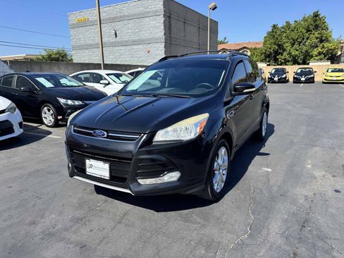 Used 2013 Ford Escape SEL FWD image 12