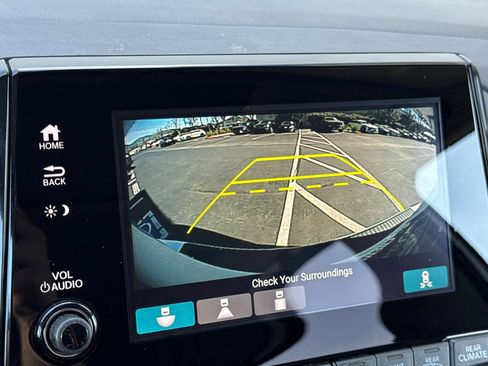 Used 2018 Honda Odyssey EX-L image 27