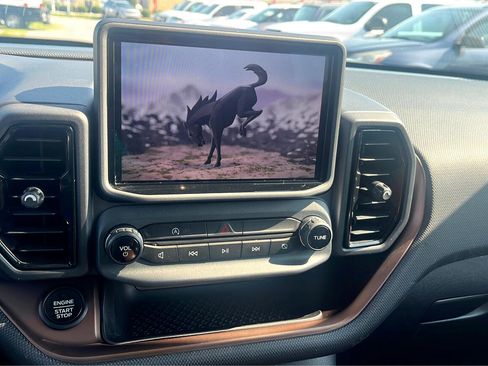 Used 2021 Ford Bronco Sport Outer Banks image 11