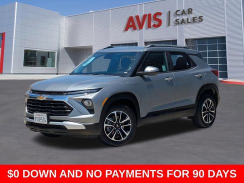 Used 2025 Chevrolet TrailBlazer LT AWD/4WD image 1