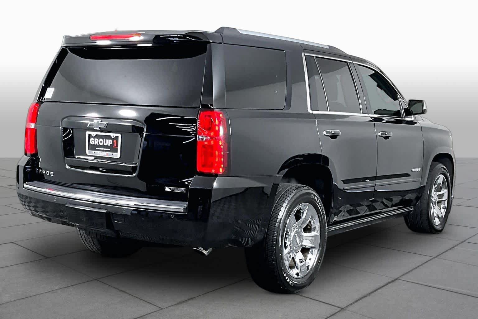 Used 2017 Chevrolet Tahoe Premier AWD/4WD image 12