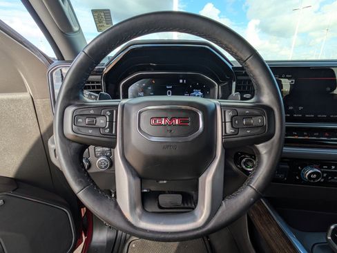 Used 2022 GMC Sierra 1500 Elevation w/ Elevation Premium Package image 16