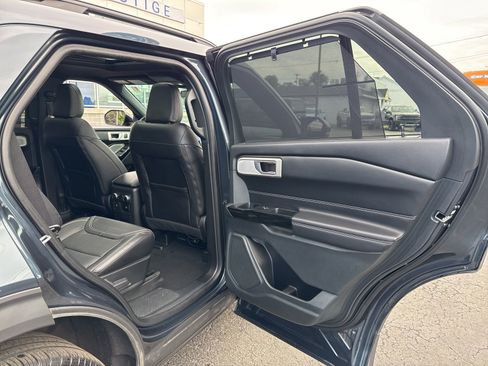 Used 2023 Ford Explorer ST w/ Equipment Group 401A AWD/4WD image 34