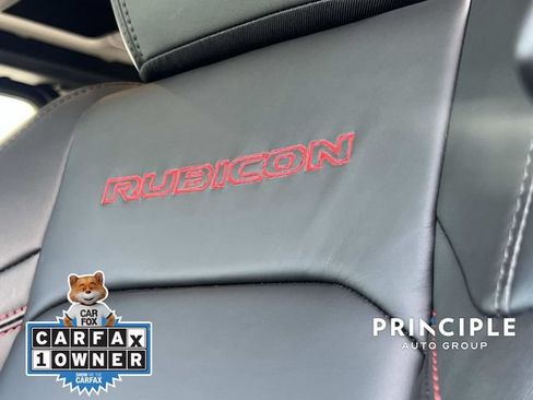 Used 2026 Jeep Wrangler Unlimited Rubicon AWD/4WD image 19