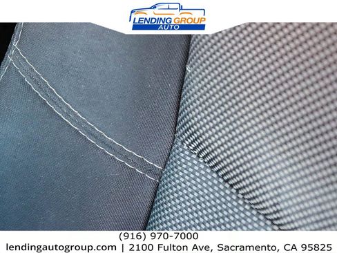 Used 2019 Nissan Pathfinder SV image 22