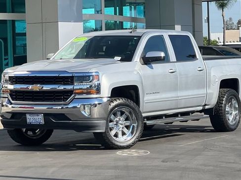 Used 2017 Chevrolet Silverado 1500 LT w/ LT Eassist Package RWD image 8