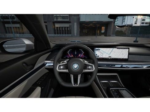 New 2025 BMW i7 eDrive50 w/ M Sport Package image 13