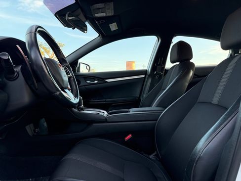 Used 2021 Honda Civic Sport image 15