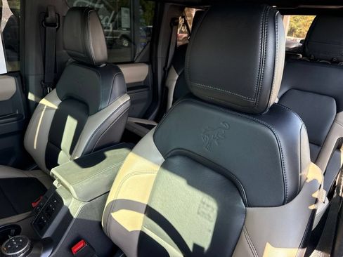 Used 2024 Ford Bronco Wildtrak AWD/4WD image 21