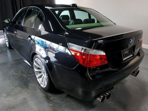 Used 2007 BMW M5 RWD image 15