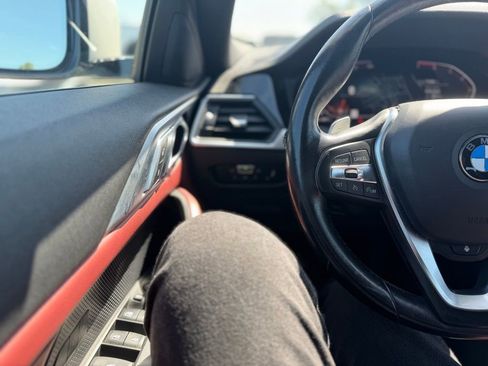 Used 2021 BMW 430i Convertible w/ Premium Package image 8