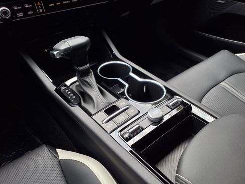 New 2026 Kia K5 GT-Line w/ GT-Line Premium Package FWD image 9