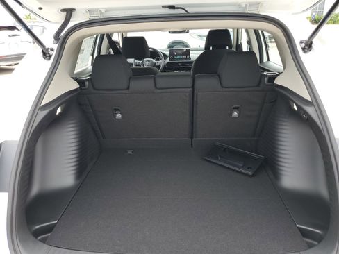 New 2024 Honda HR-V LX image 9