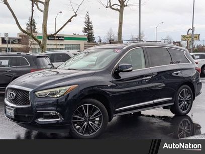 Used 2019 INFINITI QX60 Luxe w/ Sensory Package