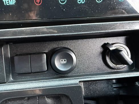 Used 2015 Ford Taurus SHO w/ Equipment Group 401A image 56