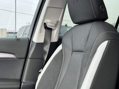 New 2026 Buick Envision Sport Touring image 34