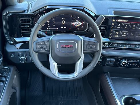 New 2026 GMC Sierra 2500 SLT w/ SLT Premium Package image 15