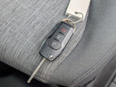 Used 2023 Ford F150 XL image 48