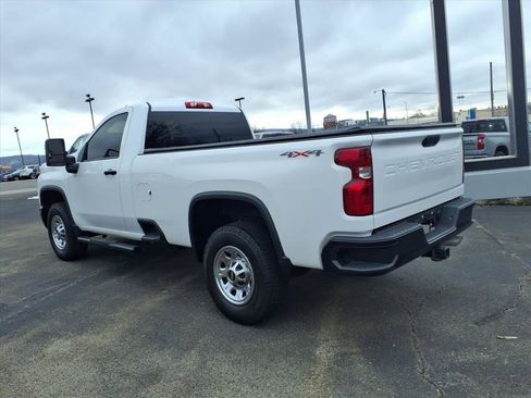 Used 2024 Chevrolet Silverado 3500 W/T w/ WT Convenience Package image 3