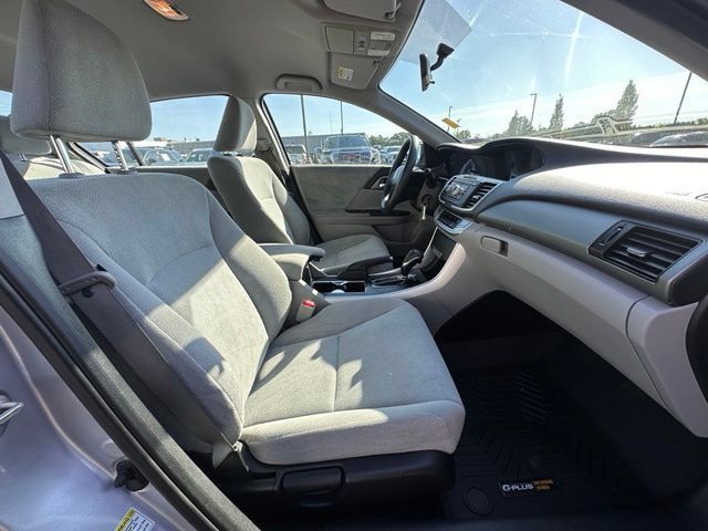 Used 2013 Honda Accord LX image 28