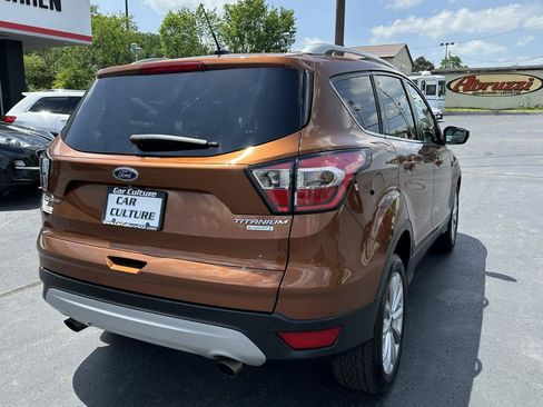 Used 2017 Ford Escape Titanium FWD image 16