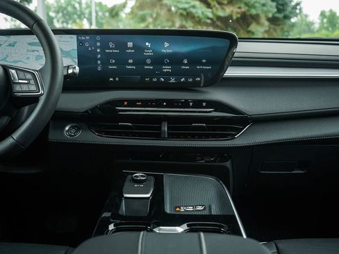 New 2026 Buick Enclave Sport Touring w/ Power Package image 18