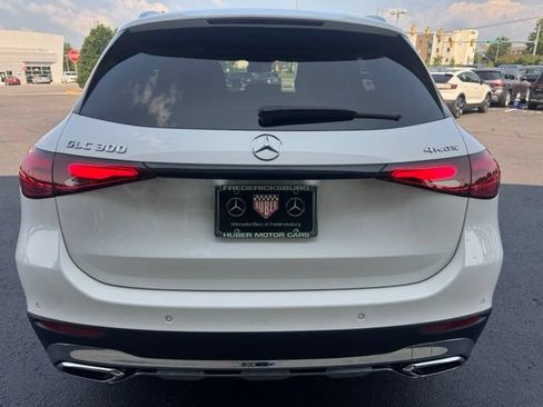 Used 2024 Mercedes-Benz GLC 300 4MATIC image 21