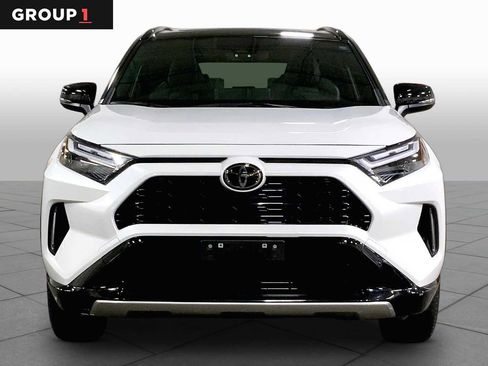 Certified 2025 Toyota RAV4 XSE w/ Weather Package AWD/4WD image 4