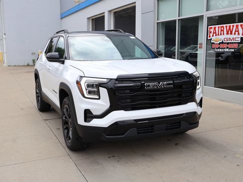 New 2027 GMC Terrain Elevation w/ Elevation Premium Package AWD/4WD image 2