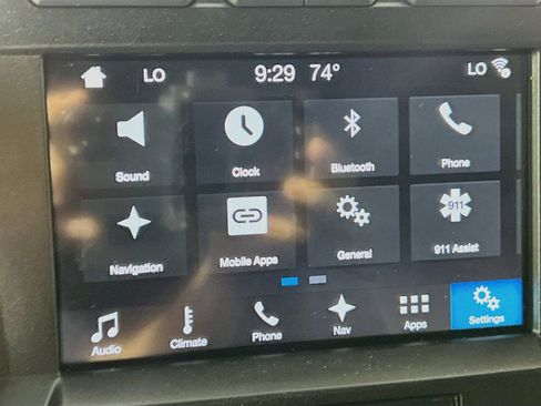 Used 2018 Ford F150 Lariat w/ Equipment Group 502A Luxury RWD image 27