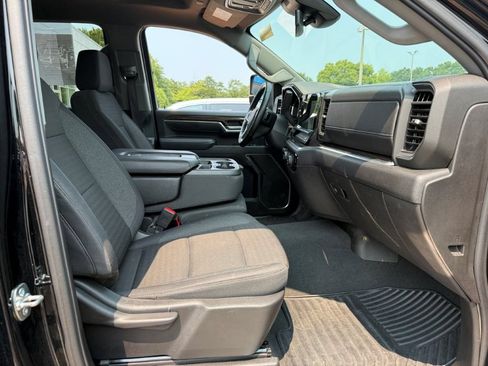 Used 2025 Chevrolet Silverado 2500 LT w/ Safety Package AWD/4WD image 23