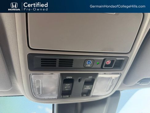 Used 2018 Honda Odyssey Elite image 30