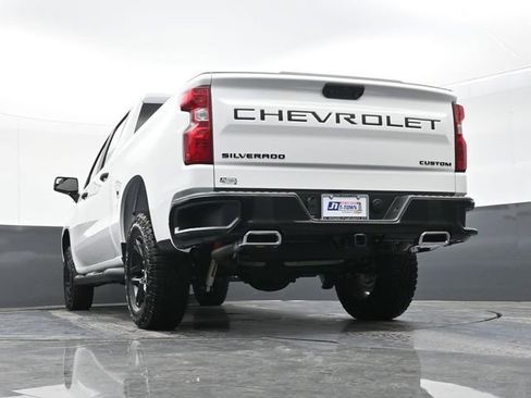 New 2026 Chevrolet Silverado 1500 Custom Trail Boss w/ LPO, Dark Essentials Package AWD/4WD image 40