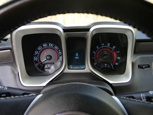 Used 2010 Chevrolet Camaro SS image 10