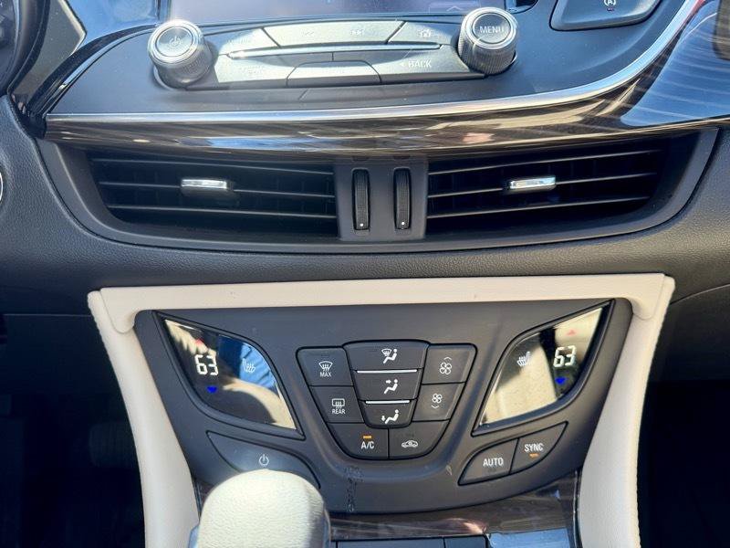Used 2019 Buick Envision Essence AWD/4WD image 21