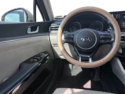 Used 2021 Kia K5 EX w/ EX Premium Package image 10