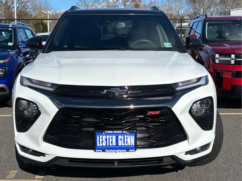 Certified 2023 Chevrolet TrailBlazer RS w/ Convenience Package image 5