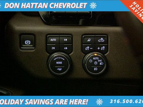 Used 2024 Chevrolet Silverado 2500 LTZ w/ LTZ Convenience Package image 18