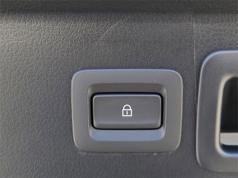 New 2026 MAZDA CX-30 AWD 2.5 S w/ Select Sport Pkg image 9