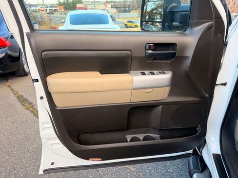 Used 2007 Toyota Tundra SR5 image 13