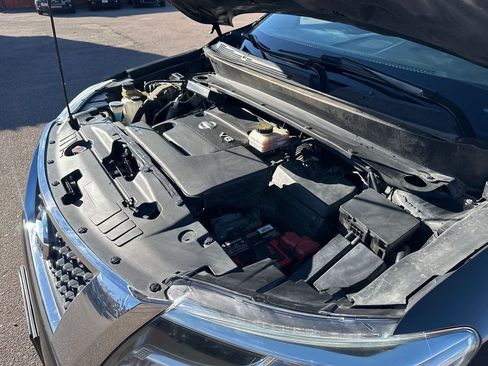 Used 2015 Nissan Pathfinder SV w/ Trailer Tow Package image 24