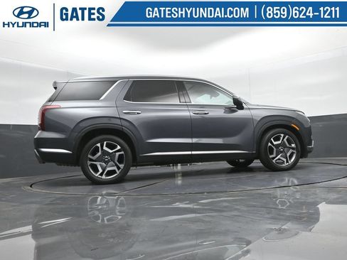 Used 2024 Hyundai Palisade Limited AWD/4WD image 46