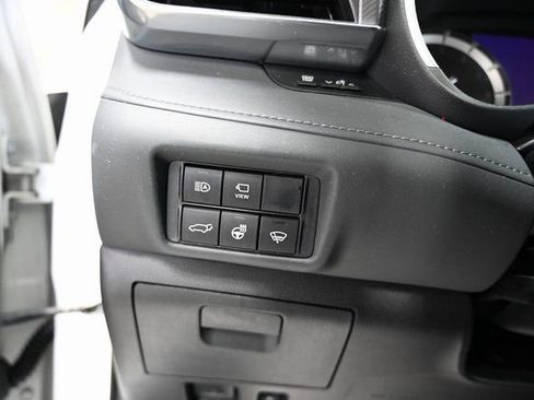 Used 2022 Toyota Highlander Platinum image 28